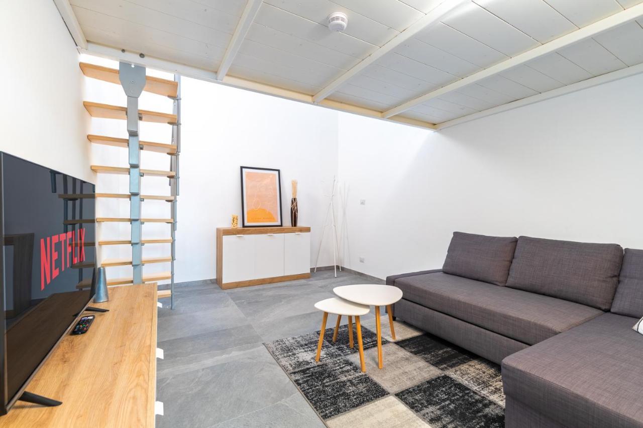Exclusive Loft Crocetta - Free Private Parking & Wi-Fi - 5 Min To Metro Nizza - Ac Vila Turim Exterior foto
